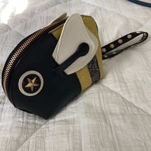 🐝 Betsy Johnson Bee Clutch🐝
